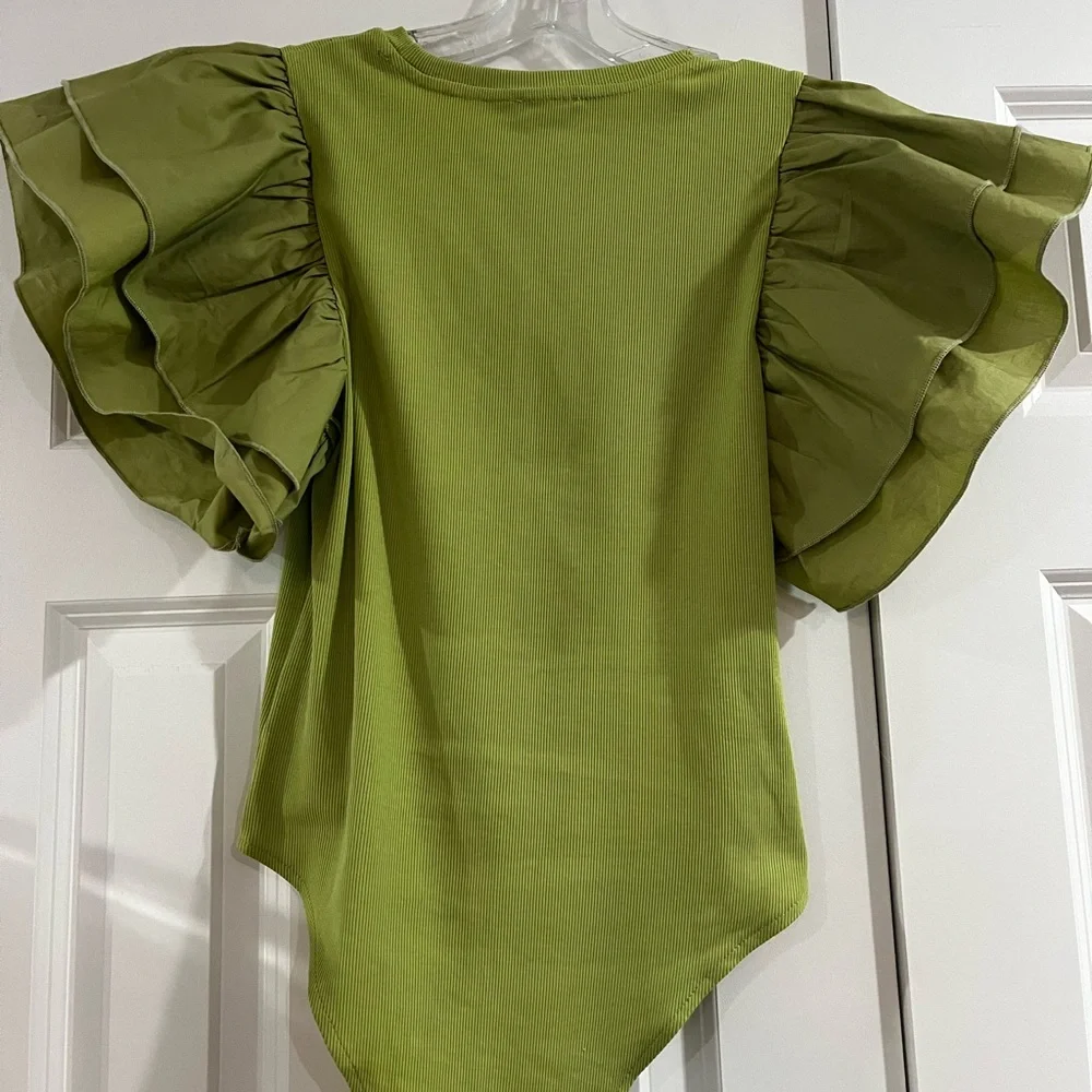 Annie Green Ruffled Sleeve Bodysuit - Picture 2 of 6